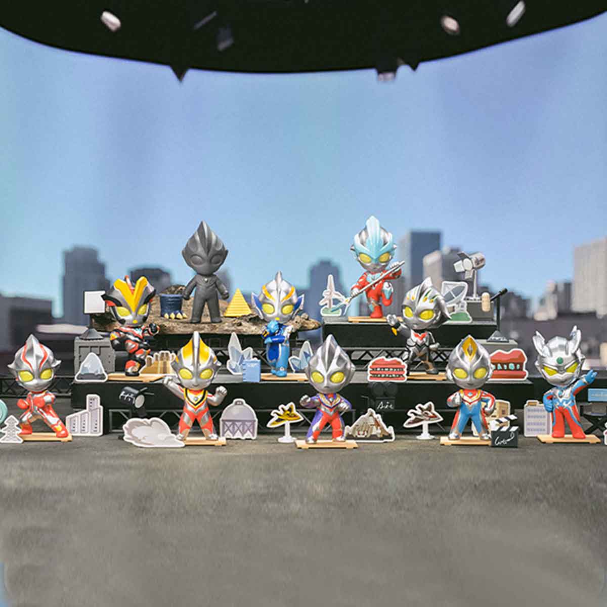 POPMART  Ultraman ウルトラマン　撮影スタジオ　ゼロ　ビクトリー POPMART Ultraman ウルトラマン 撮影スタジオ ゼロ ビクトリー