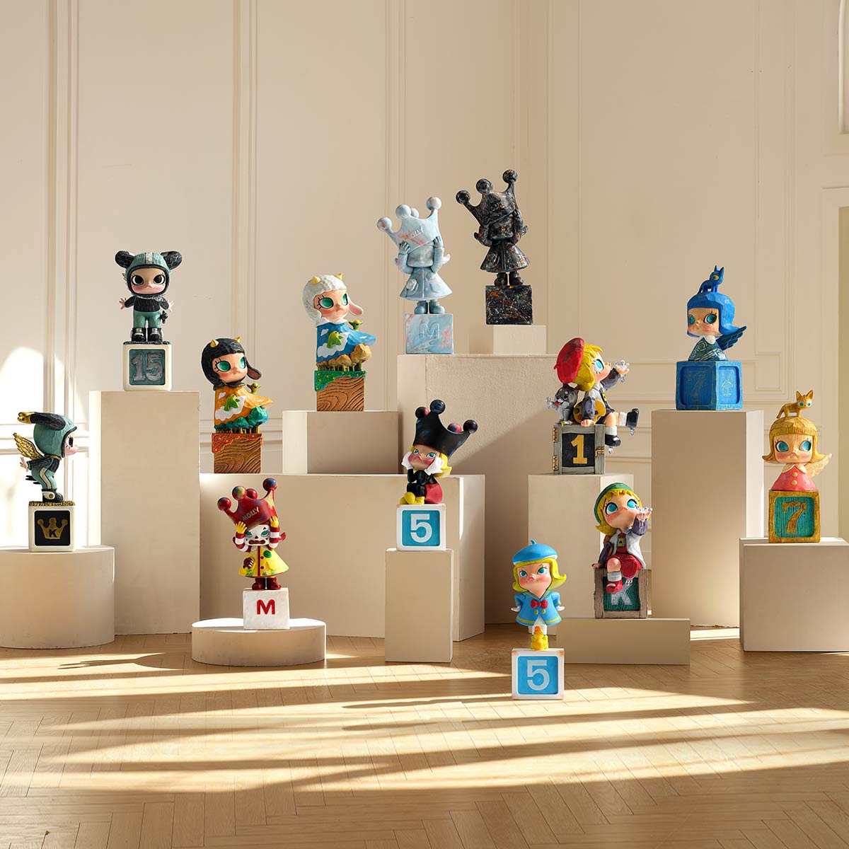 価格は安く Classical Statues Anniversary MOLLY Retro Figures Series 2 その他