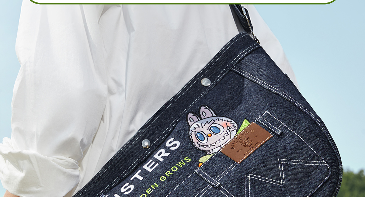 THE MONSTERS FALL IN WILD デニム メッセンジャーバッグ THE MONSTERS FALL IN WILD SERIES | Bag - POP MART (United