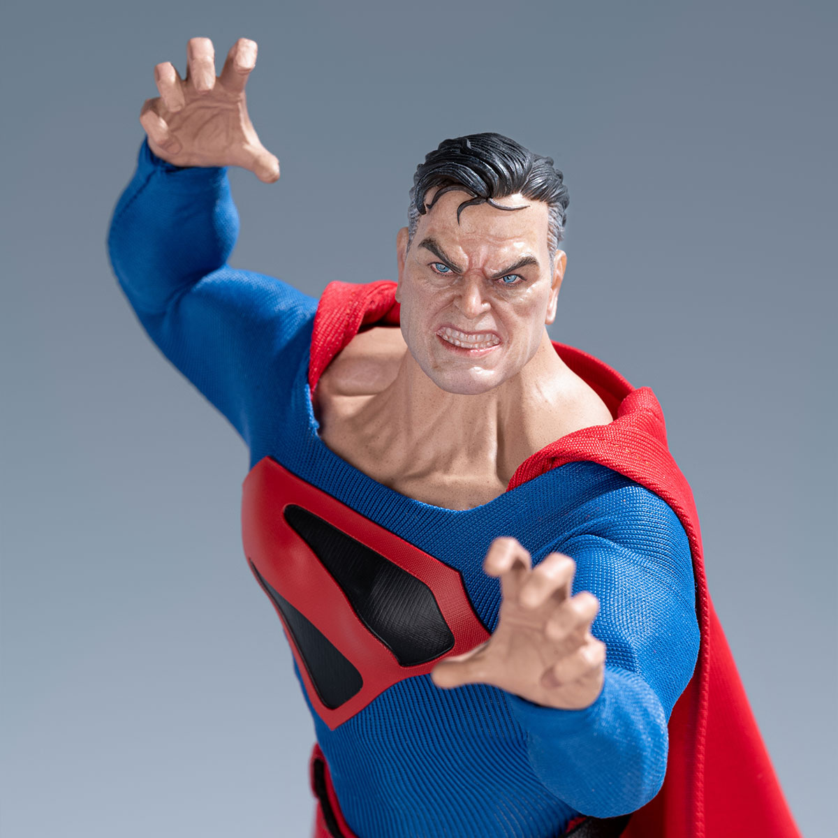 新品 DC 天国降臨 シャザム 1/12布製可動フィギュア 海外限定公式 新品 DC 天国降臨 シャザム 1/12布製可動フィギュア 海外限定公式