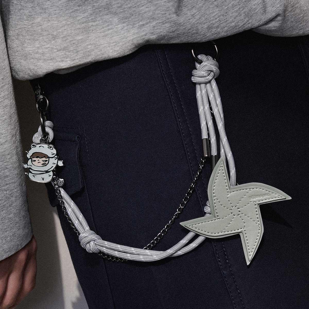 Hirono Echo Series - Pendant Chain Blind Box - POP MART (Netherlands)