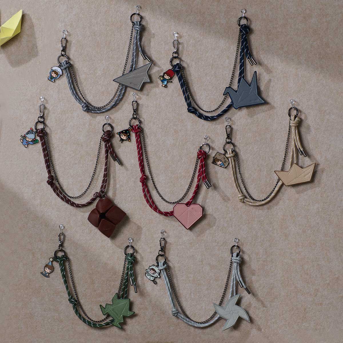 Hirono Echo Series - Pendant Chain Blind Box - POP MART (Germany)