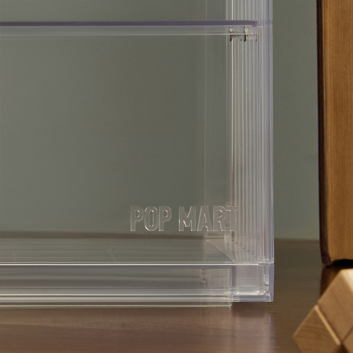 POP MART 400% Assemblable Lighted Display Container - POP MART (Japan)