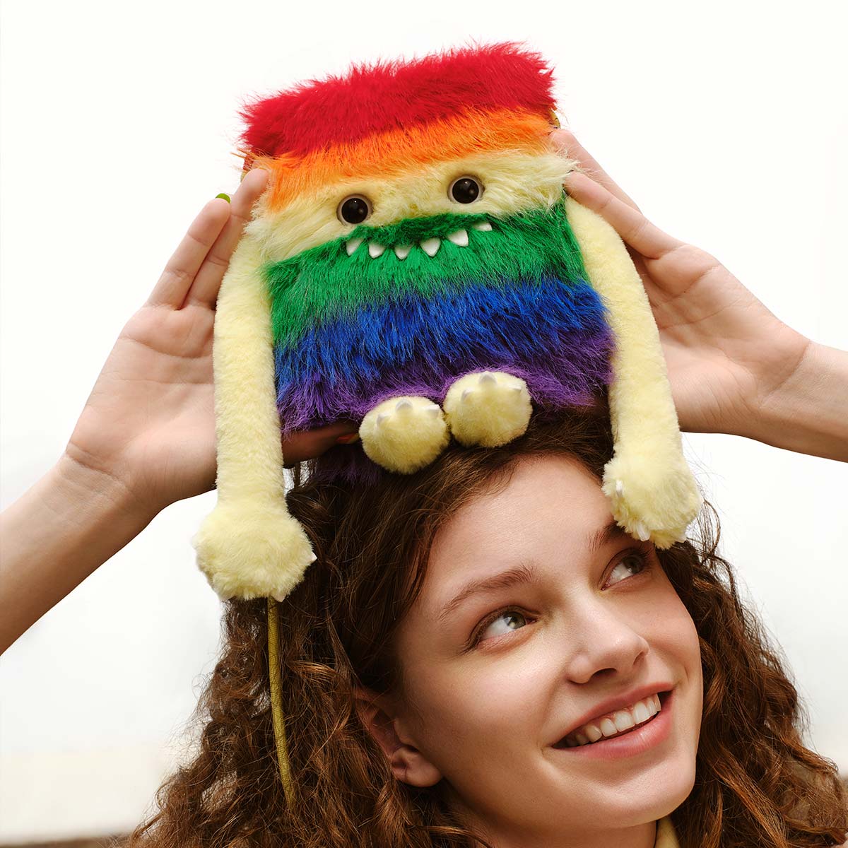 【POP MART 】INSTINCTOY HUG YOU アソートボックス POP NOW:INSTINCTOY HUG YOU SERIES-Plush Pendant Blind Box