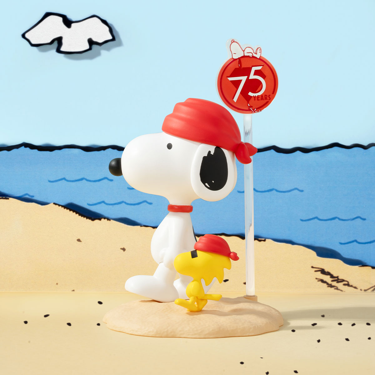 SNOOPY。ソフビ。 Peanuts 75th Anniversary | Snoopy Comic Life Series Figures