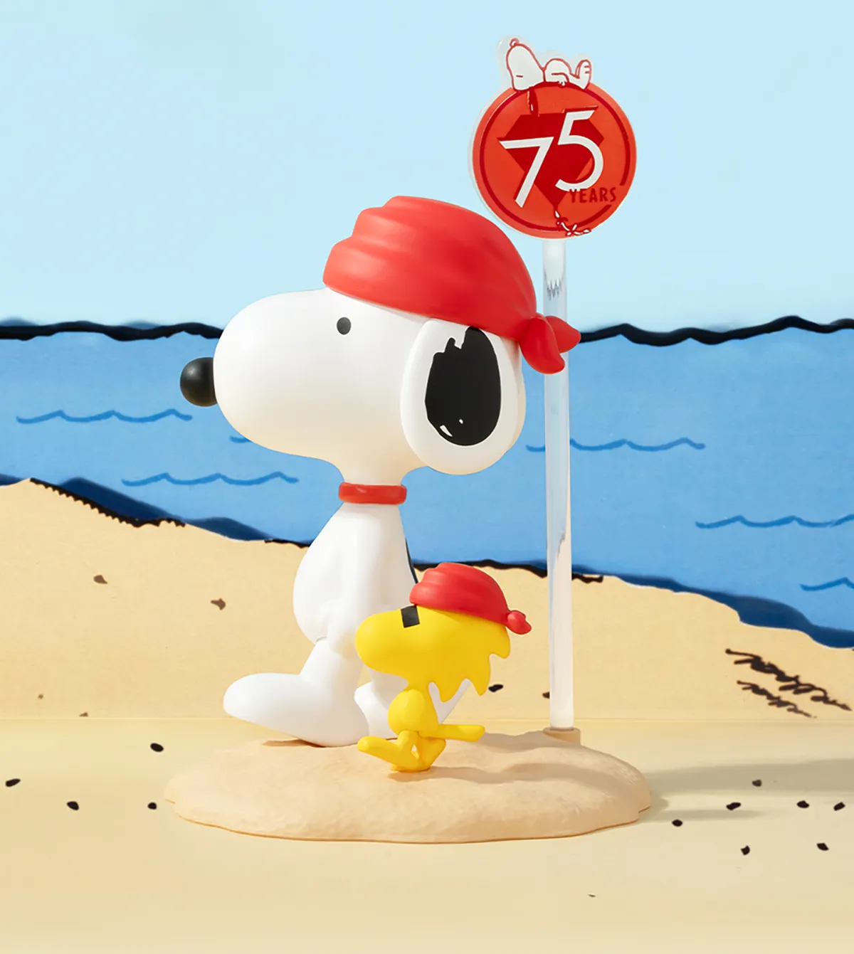 Peanuts 75th Anniversary | Snoopy Comic Life Series Figures - POP 