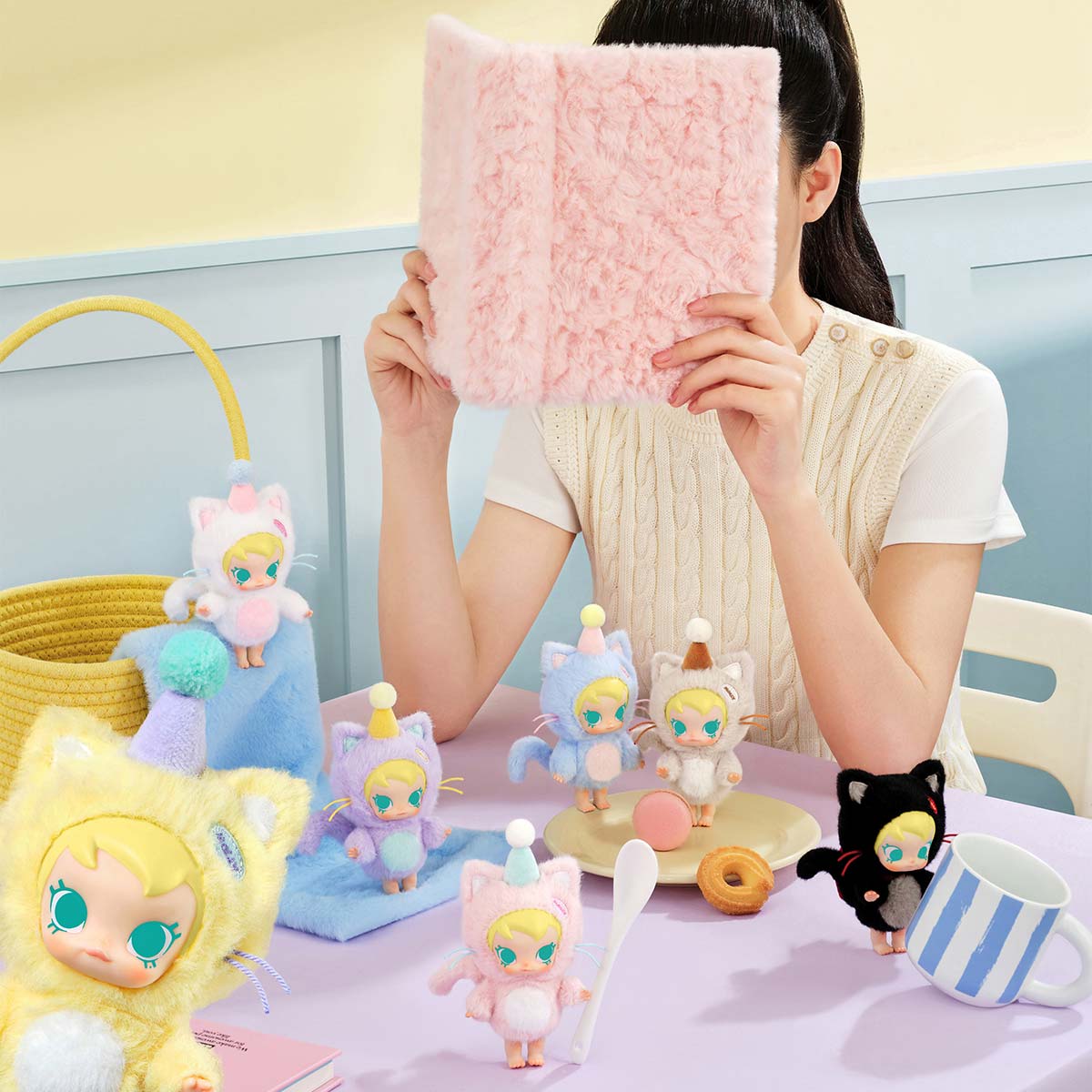 海外輸入 インボイス Molly Baby Pocket Blind Pendant Plush Series-Vinyl Friends その他