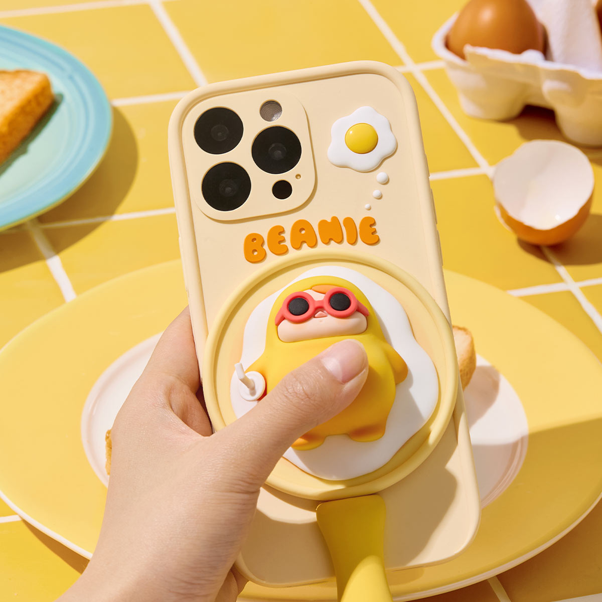POP MART★PUCKY Egg Beanie★iPhone ケース★早い者勝ち! PUCKY Egg Beanie Series-Phone Case for iPhone - POP MART