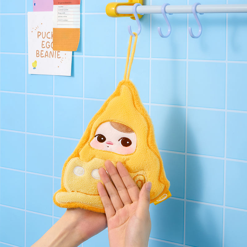 pucky egg beanie シリーズ　ハンドタオル　アソート タオル PUCKY Egg Beanie Series-Hand Towel Blind Box - POP MART