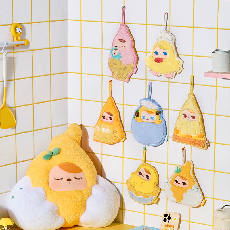 PUCKY Egg Beanie シリーズ ハンドタオル - POP MART (Austria)
