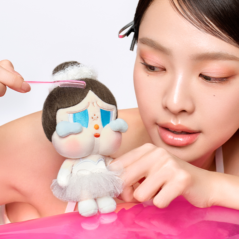 CRYBABY SHINY SHINY SERIES-Plush Pedant Blister Pack - POP MART