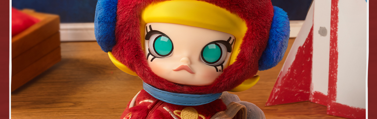MOLLY Hello, Moon 1/8 Action Figure - POP MART (Macau, China)