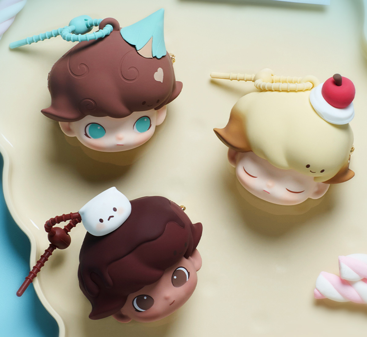 DIMOO Crush on Coffee Series-Earphone Case Blind Box - POP