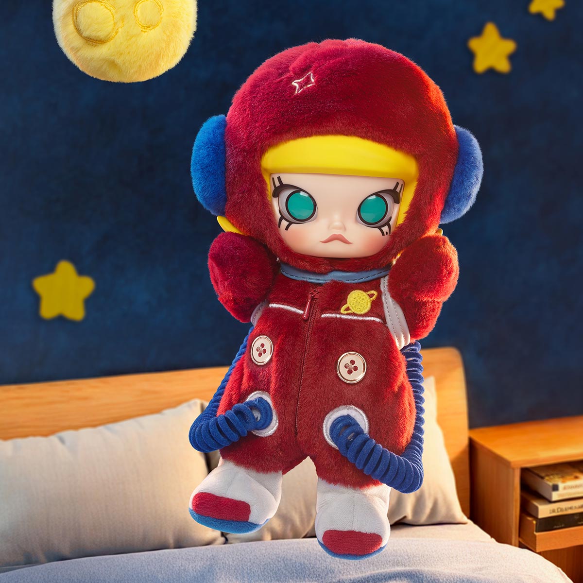 MOLLY Hello, Moon 1/8 アクションフィギュア - POP MART (Japan)