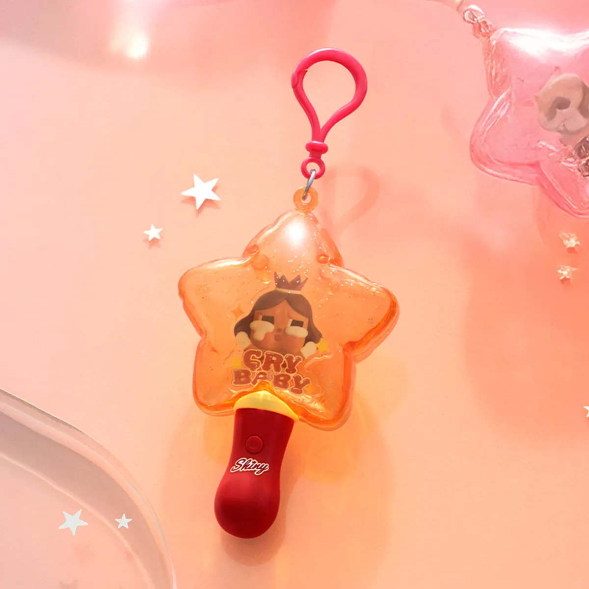 CRYBABY SHINY SHINYシリーズ ルミナスペンダント - POP MART (Malaysia)