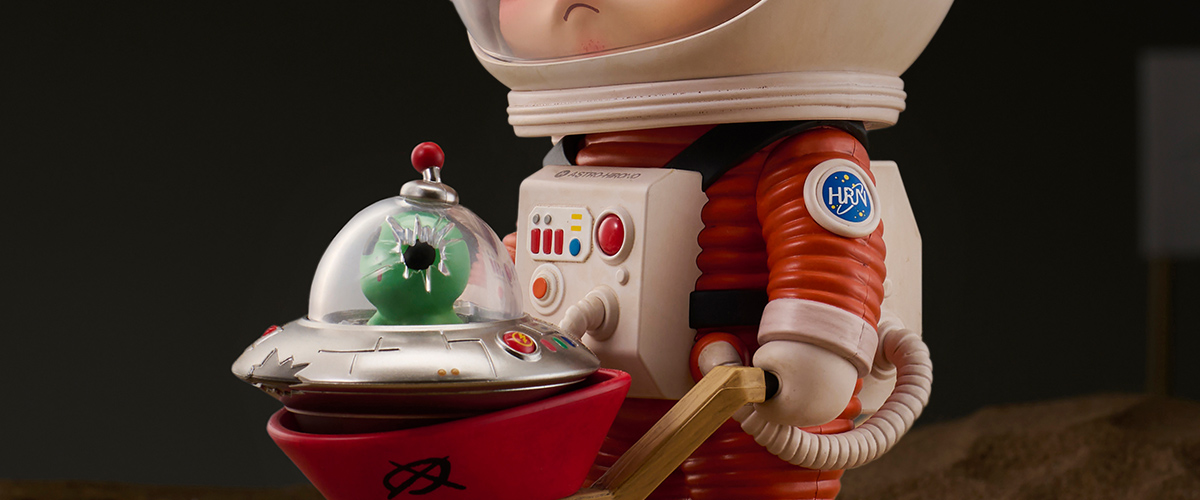 Hirono Search for Aliens Figurine - POP MART (Macau, China)