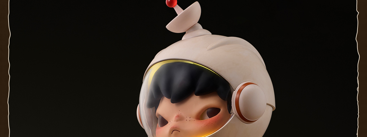 Hirono Search for Aliens Figurine - POP MART (Poland)