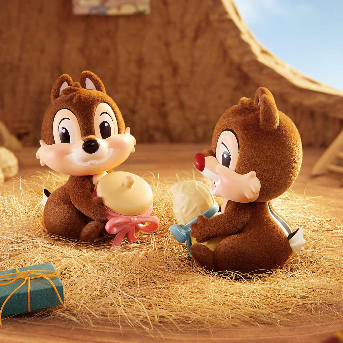 Disney Chip 'N' Dale Fun-loving Brothers Series Figures - POP MART