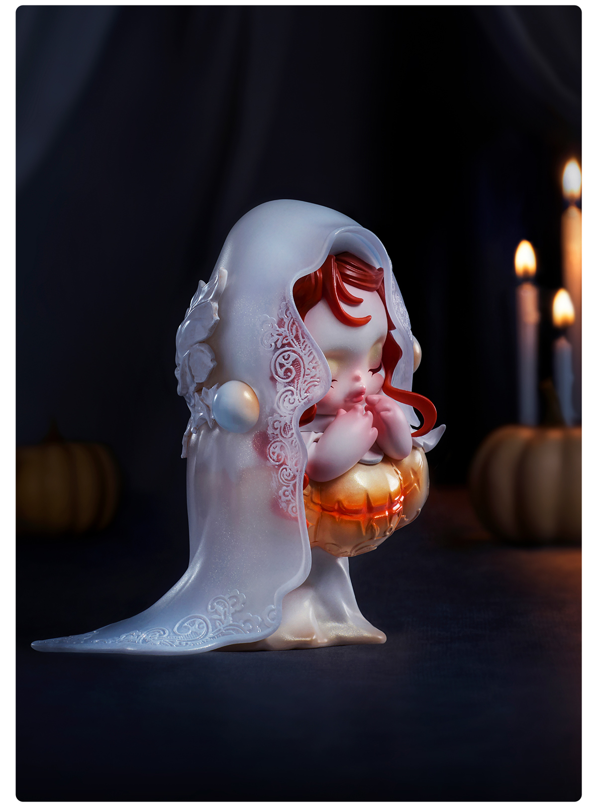 SKULLPANDA Covenant of the White Moon Figure - POP MART (Japan)