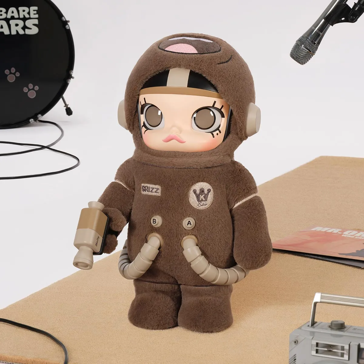 MEGA SPACE MOLLY 400% WE BARE BEARS - POP MART (Australia)
