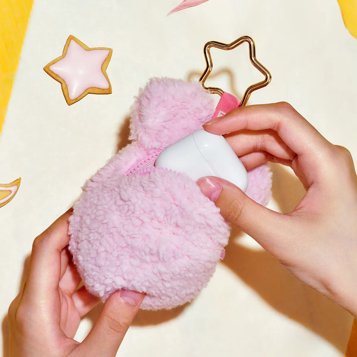 Twinkle Twinkle Savor the Moment シリーズイヤホンケース - POP MART 