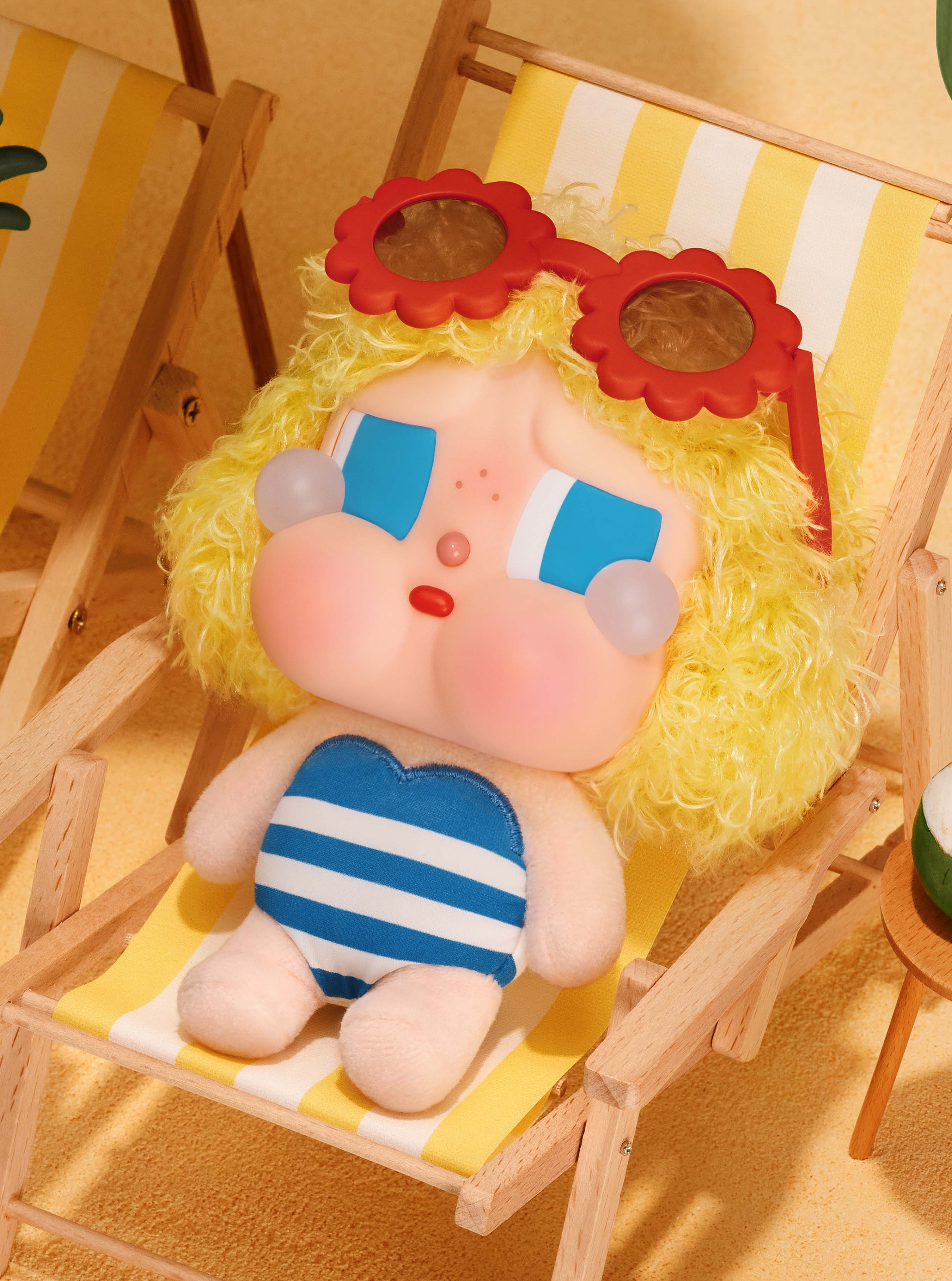 POP MART ラブブグレー POP NOW:THE MONSTERS - Have a Seat Vinyl Plush Blind Box