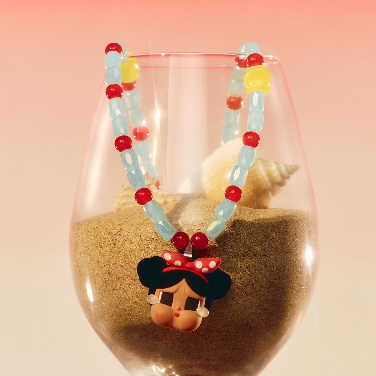 CRYBABY Vacation Mode On シリーズ ネックレス - POP MART (Japan)