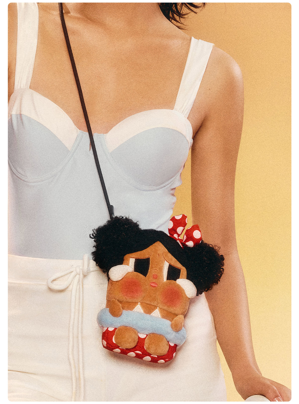 CRYBABY Vacation Mode On Series-MINI Crossbody Bag - POP MART (Japan)