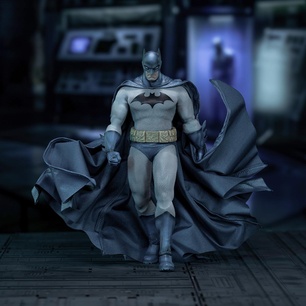gong バットマン ハッシュ ポップマート DC Batman Hush Collectible Action Figure - POP MART (Singapore)