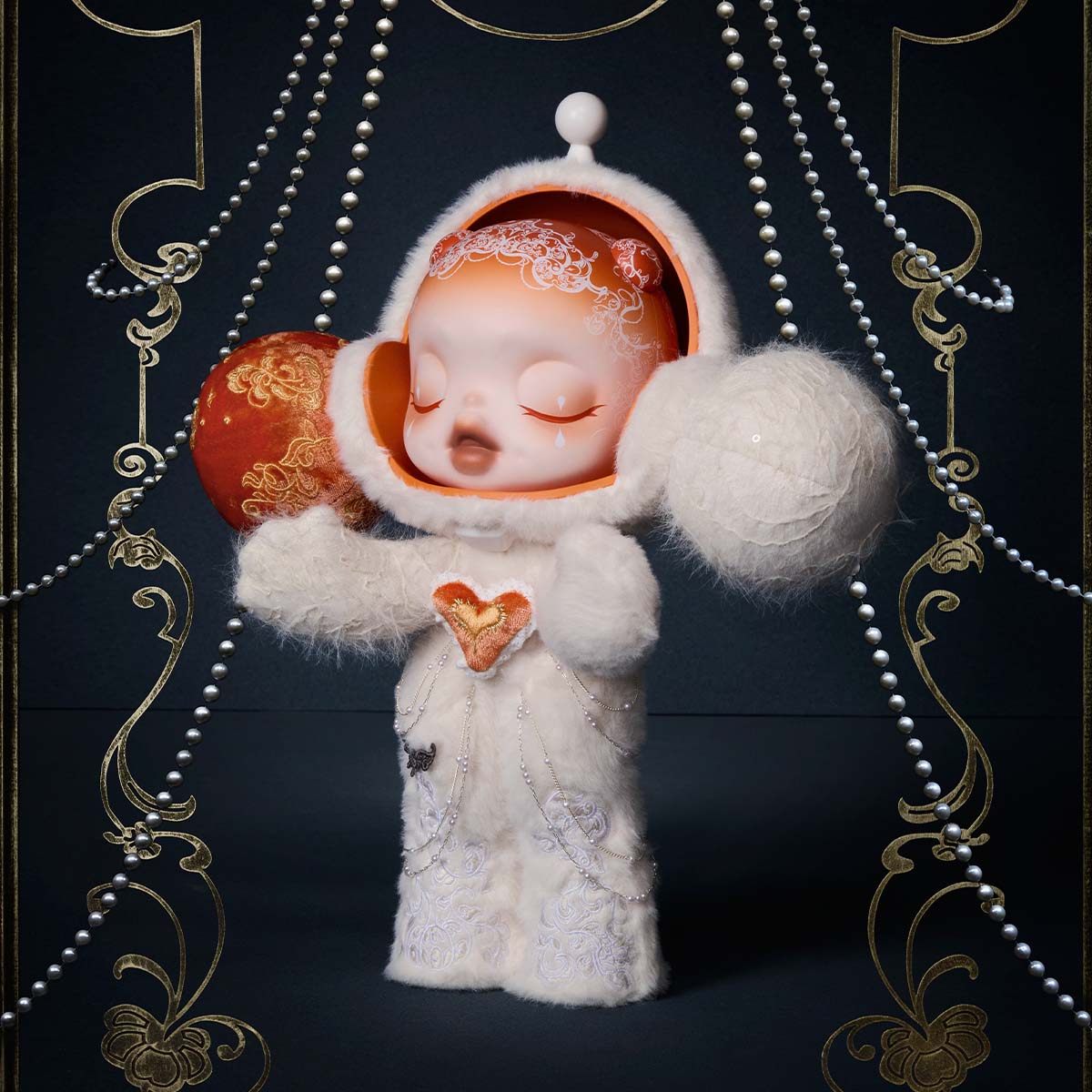 MEGA α SKULLPANDA 400% White Moon - POP MART (Singapore)