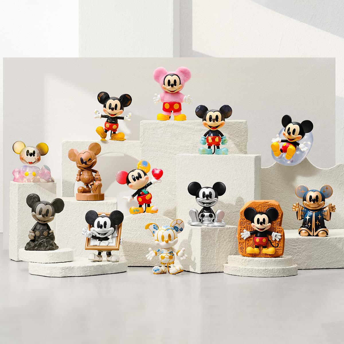 Disney Mickey Boundless Creativity Series Figures - POP MART (France)