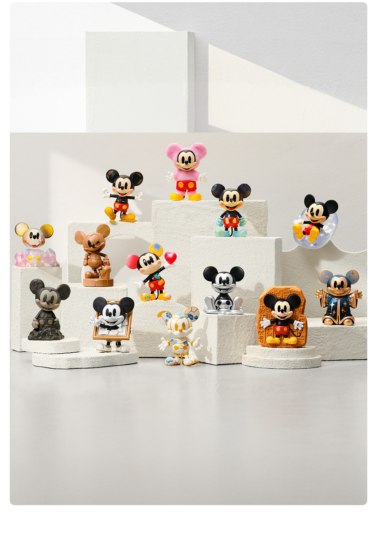 Disney Mickey Boundless Creativity Series Figures - POP MART (Italy)
