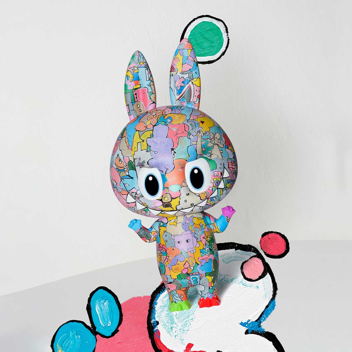 MEGA LABUBU 1000% Tenth Anniversary - POP MART (Japan)