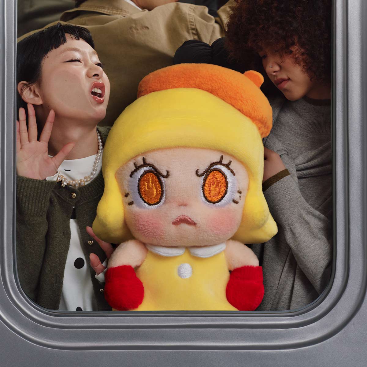 Angry Molly Angry Energy シリーズ ぬいぐるみペンダント - POP MART