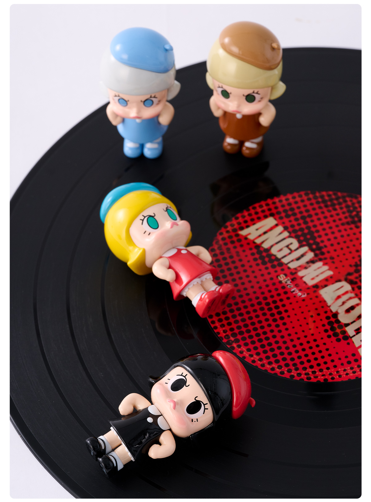 Angry Molly Mini Figure Set - Long Play 9 - POP MART (Australia)