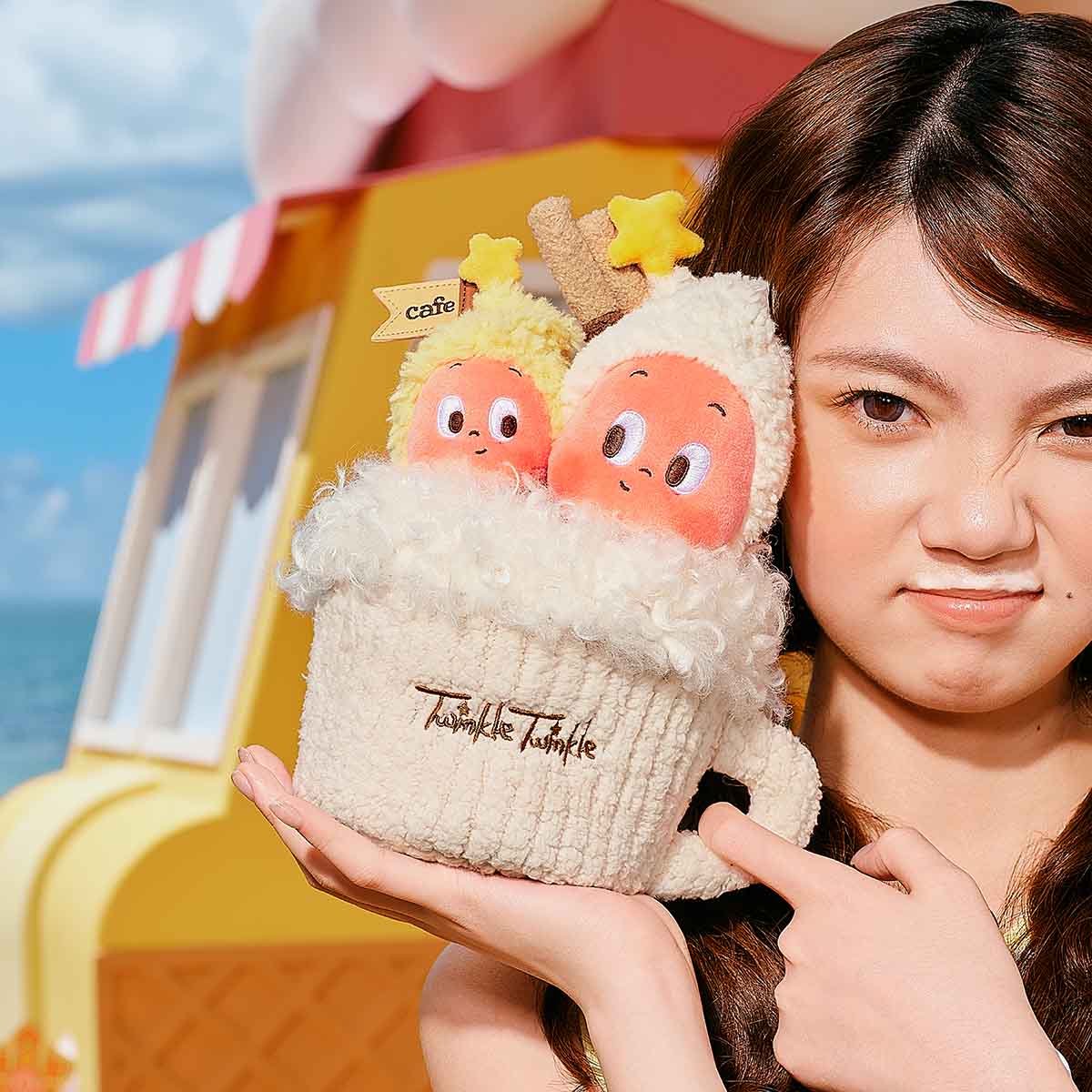 MOON GELATO Series-Affogato Crossbody Bag - POP MART (Singapore)