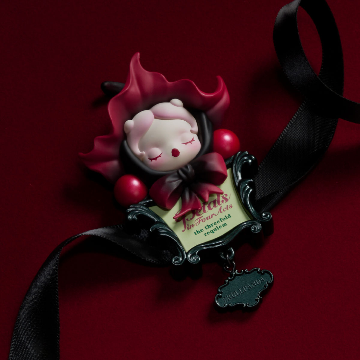【No.147】～ぶた～qPIGpシリーズ♥ チャーム マグネット SKULLPANDA Petals in Four Acts シリーズ マグネット - POP MART (Japan)