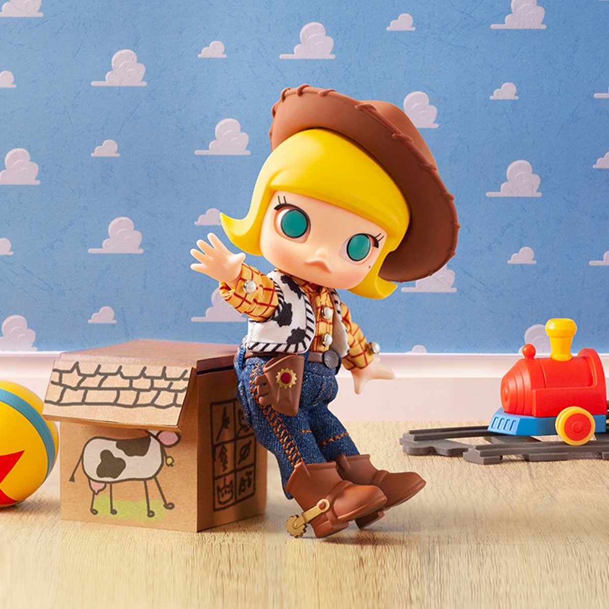 POPMART MOLLY ウッディ MOLLY Woody Action Figure - POP MART (Belgium)