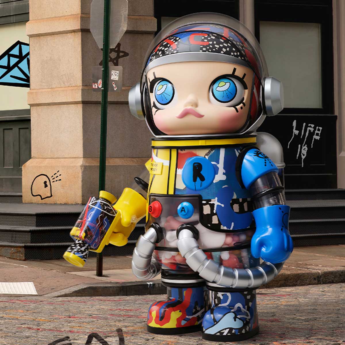 MEGA SPACE MOLLY 1000% Trevor Andrew - POP MART (Japan)