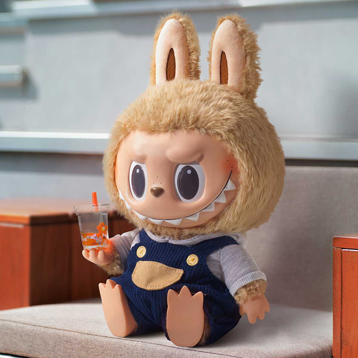 LABUBU Time to Chill-Vinyl Plush Doll - POP MART (Japan)